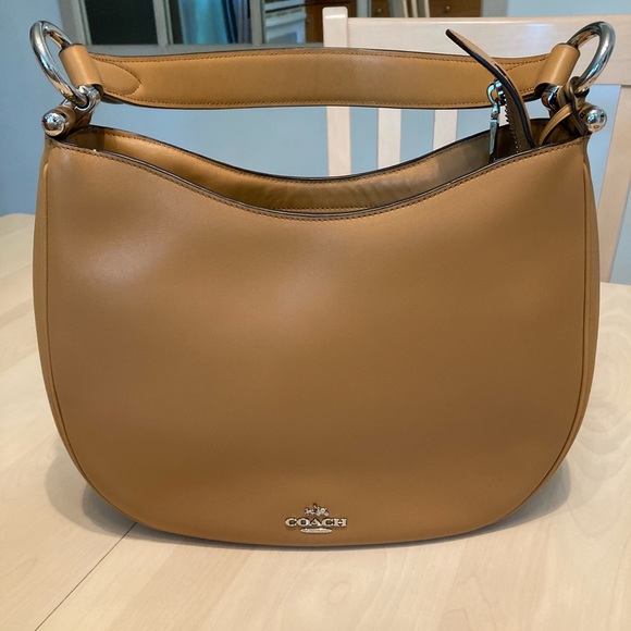 SOLD 🌺 Coach Nomad in Light Saddle - Picture 2 of 9